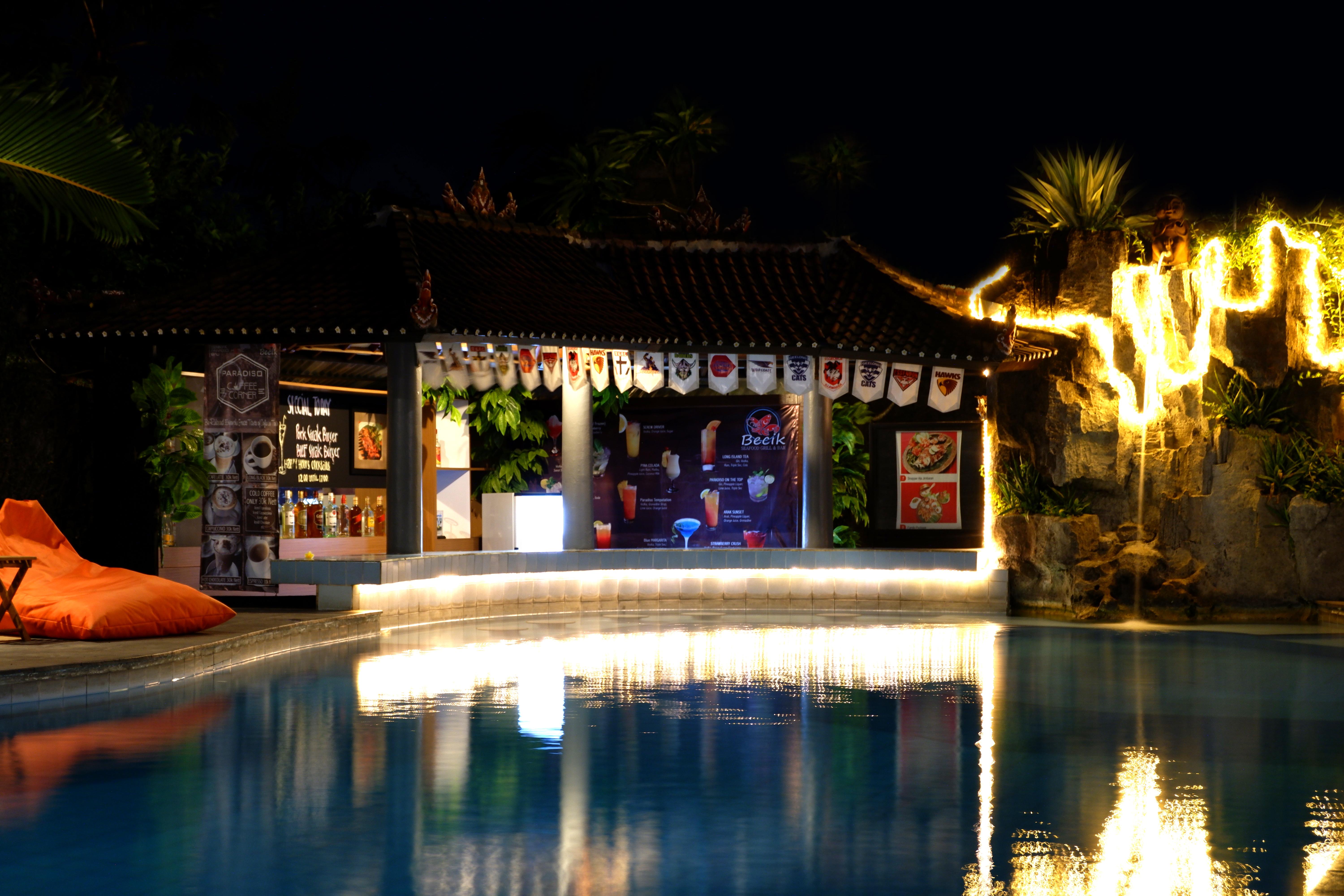 Seminyak Paradiso Hotel Exterior photo